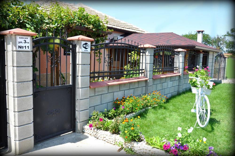 Лорета-Камен Бряг Exterior foto